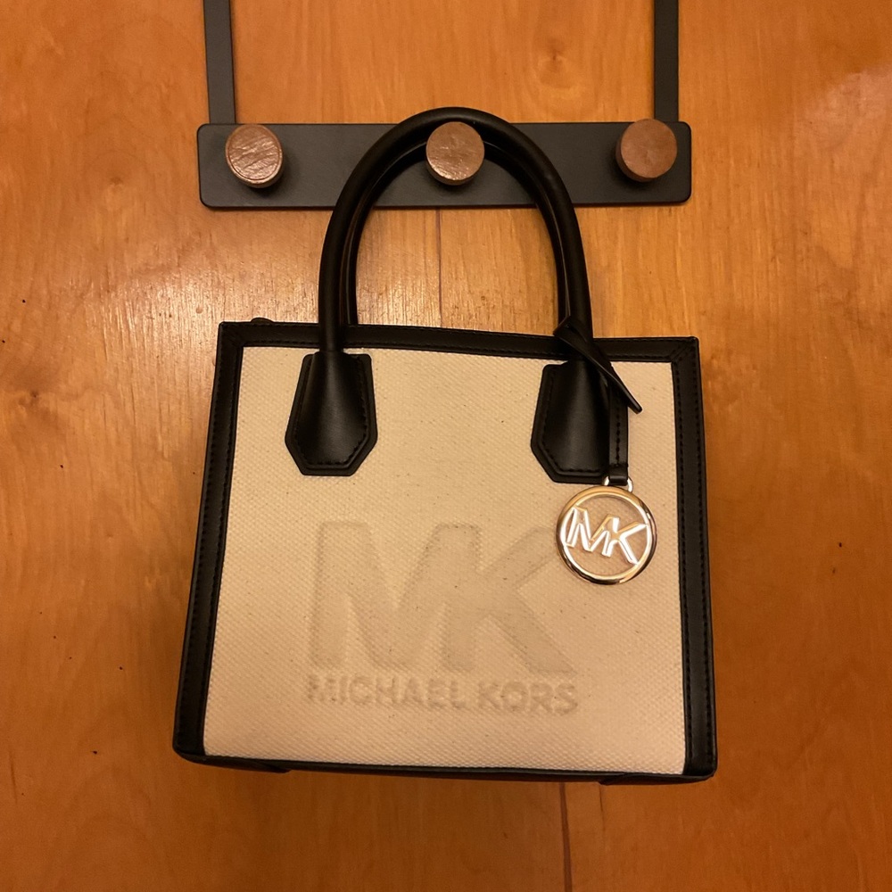 (SOLD) Michael Kors Black and Cream Satchel